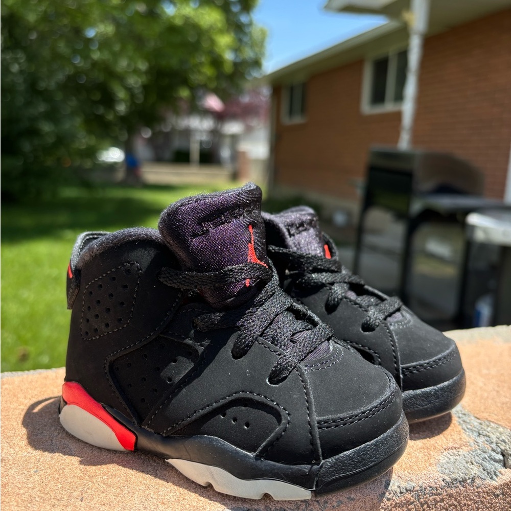 Jordan 6 Retro “Infrared”